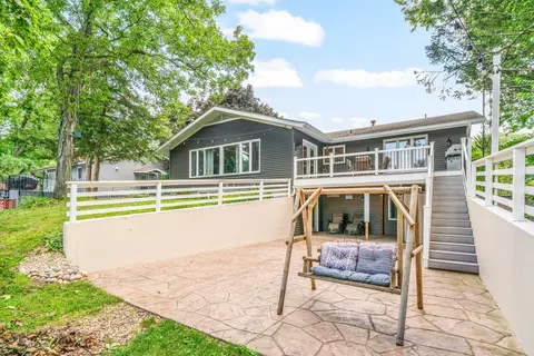 1523 Lake Holiday Dr, Lake Holiday, IL 60548