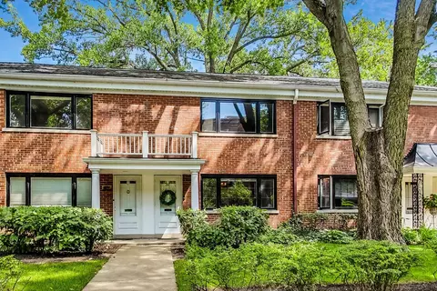 2535 Asbury Ave, Evanston, IL 60201