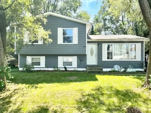 4211 Gregory Dr, Zion, IL 60099