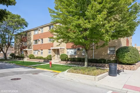38 Elgin Ave #A6, Forest Park, IL 60130
