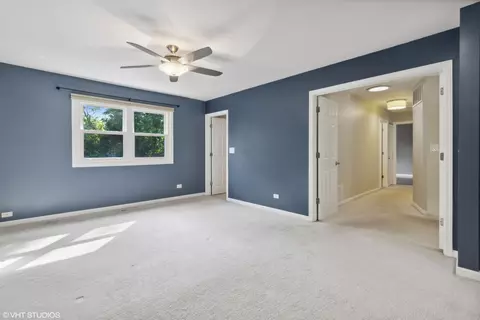 Bedroom - 817 W Appletree Ln, Bartlett, IL 60103 photo 2 of 7