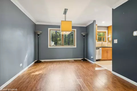 Other - 817 W Appletree Ln, Bartlett, IL 60103 photo 1 of 4