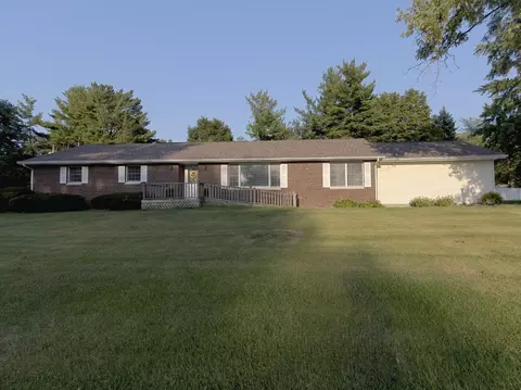 Exterior - 401 N Washington St, Dwight, IL 60420 photo 4 of 8