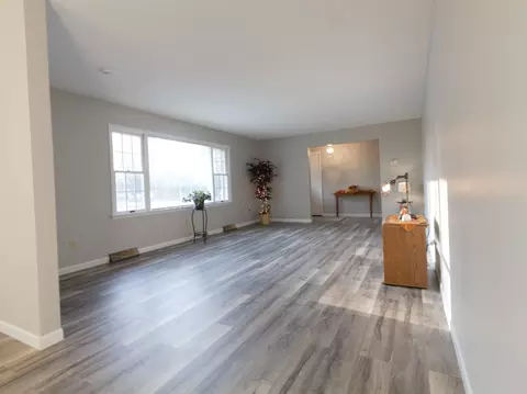 Living - 401 N Washington St, Dwight, IL 60420 photo 1 of 5