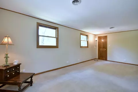 Bedroom - 4304 Linden Ln, Rolling Meadows, IL 60008 photo 6 of 6