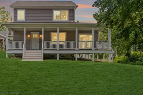 n2418 Main Road, Lake Geneva, WI 53147