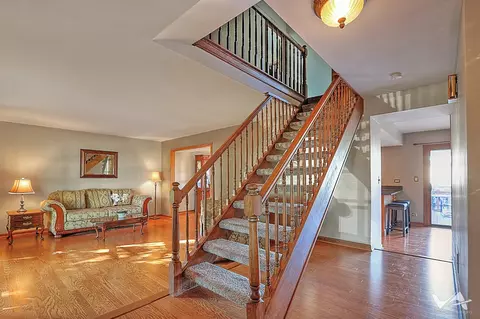 Entry Way - 1034 Fall Cir, Roselle, IL 60172 photo 1 of 1