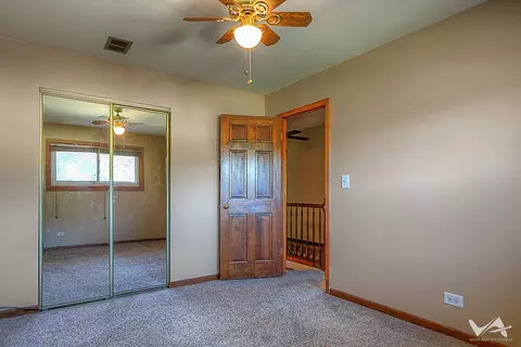 Bedroom - 1034 Fall Cir, Roselle, IL 60172 photo 2 of 2