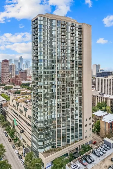 111 W Maple St #1109, Chicago, IL 60610