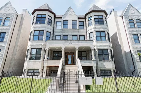3976 S Ellis Ave #1N, Chicago, IL 60653