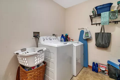 Other - 7507 Fordham Ln, Plainfield, IL 60586 photo 2 of 6