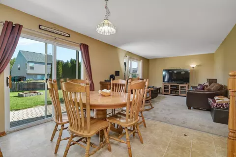 Dining - 7507 Fordham Ln, Plainfield, IL 60586 photo 1 of 2
