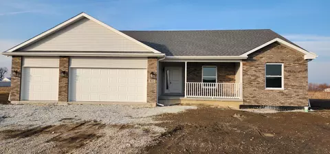 522 Carriage Ct, Dwight, IL 60420
