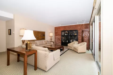 Living - 212 Imperial Dr, Bloomington, IL 61704 photo 2 of 8