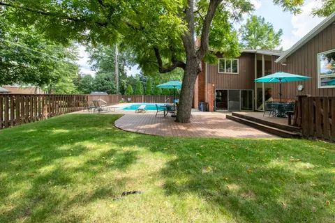 Exterior - 212 Imperial Dr, Bloomington, IL 61704 photo 11 of 11