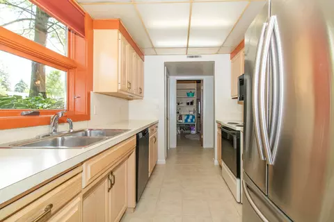 Kitchen - 212 Imperial Dr, Bloomington, IL 61704 photo 2 of 3