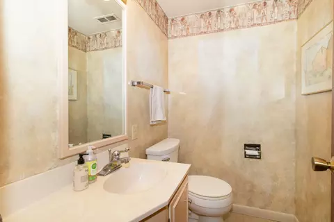 Bath - 212 Imperial Dr, Bloomington, IL 61704 photo 6 of 6
