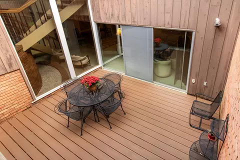 Exterior - 212 Imperial Dr, Bloomington, IL 61704 photo 2 of 11