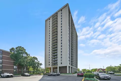 2901 S Michigan Ave #1410, Chicago, IL 60616
