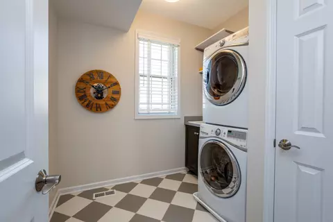 Other - 327 E Liberty Dr, Wheaton, IL 60187 photo 2 of 4