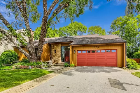 1169 Brighton Rd, Naperville, IL 60563