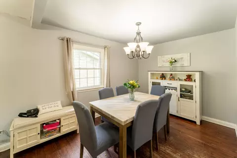 Dining - 17011 Pine Ct, Hazel Crest, IL 60429 photo 1 of 1