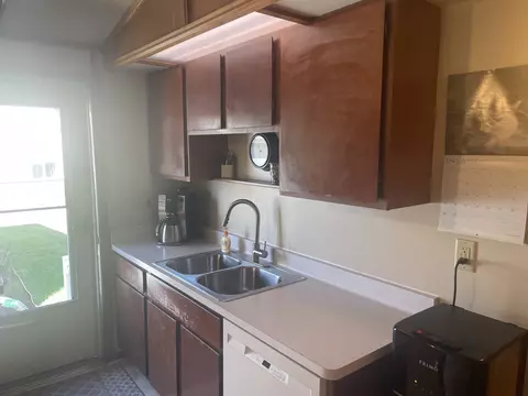 Kitchen - 507 N Lyle Ave, Donovan, IL 60931 photo 1 of 3