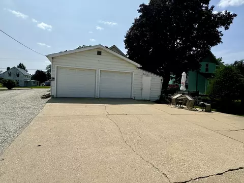 308 E Front St, Wyanet, IL 61379 photo 5