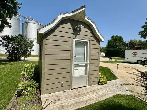 308 E Front St, Wyanet, IL 61379 photo 24