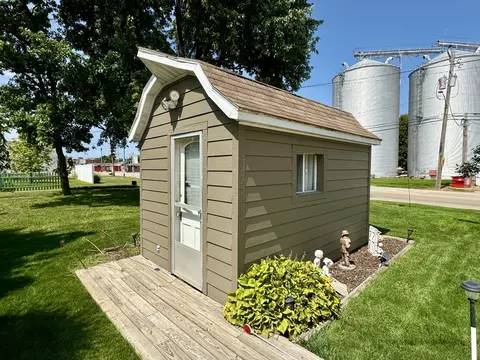 308 E Front St, Wyanet, IL 61379 photo 25