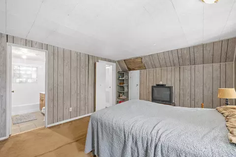 Bedroom - 211 W Illinois St, Wheaton, IL 60187 photo 1 of 3