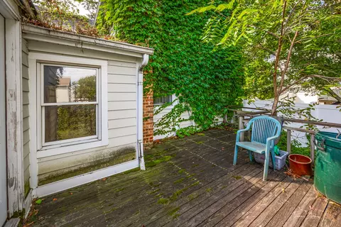 Exterior - 211 W Illinois St, Wheaton, IL 60187 photo 5 of 6