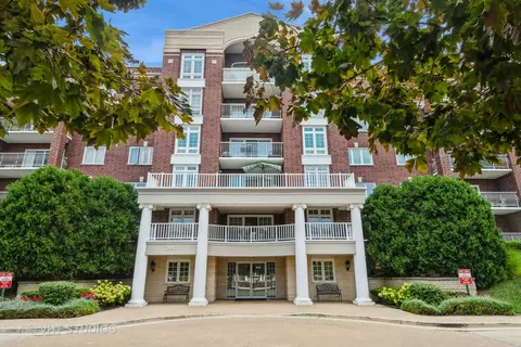 7051 W Touhy Ave #508, Niles, IL 60714