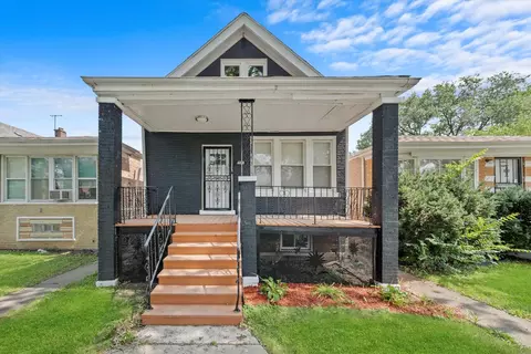 7017 S Claremont Ave, Chicago, IL 60636