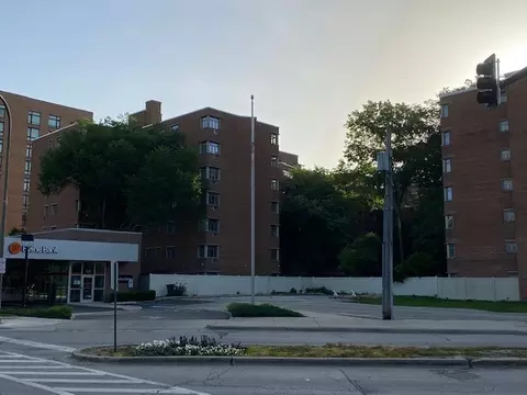 517 University Pl, Evanston, IL 60201