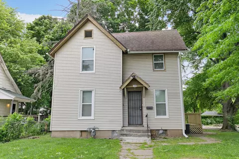 519 Oakley Ave, Rockford, IL 61101