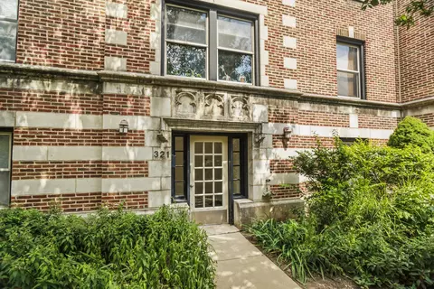 321 Custer Ave #3W, Evanston, IL 60202