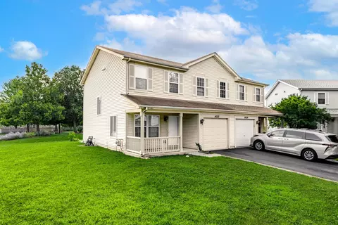 14227 S Newberg Ct, Plainfield, IL 60544