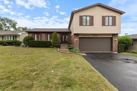 343 Manor Hill Ct, Lombard, IL 60148