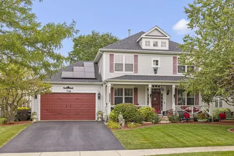 738 Delacourte Ave, Bolingbrook, IL 60490