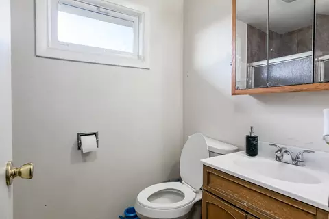 1258 N Wheeling Rd, Mount Prospect, IL 60056 photo 11