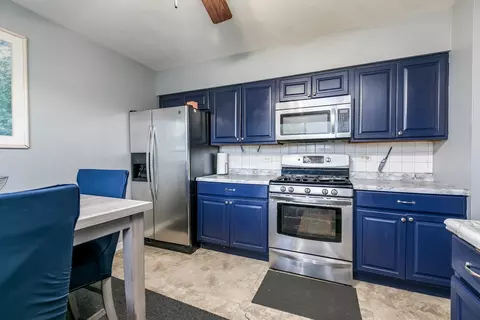 1258 N Wheeling Rd, Mount Prospect, IL 60056 photo 9