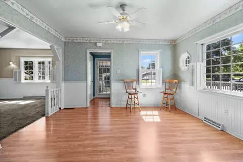604 1st St, Harvard, IL 60033 photo 4