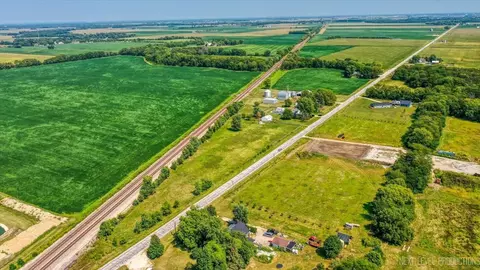 View/Area - 420 E Grand Ridge Rd, Mazon, IL 60444 photo 3 of 7