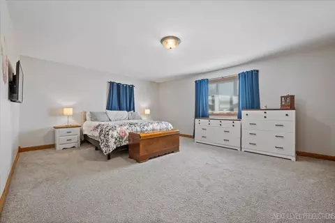 Bedroom - 420 E Grand Ridge Rd, Mazon, IL 60444 photo 2 of 5