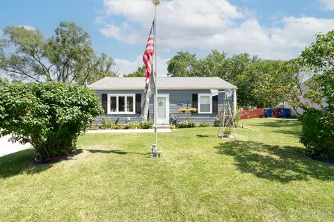 1904 Cowing Ln, Crest Hill, IL 60403