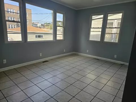 4236 W Haddon Ave, Chicago, IL 60651 photo 19