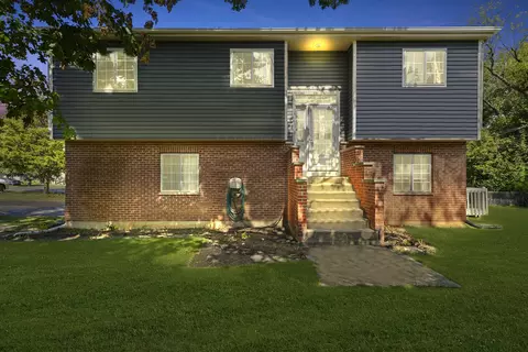 2918 Michael St, Wonder Lake, IL 60097