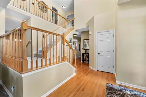 Entry Way - 1421 Whitefence Rd, Bartlett, IL 60103 photo 2 of 3