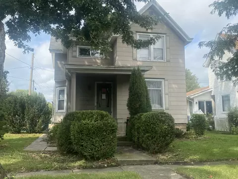 706 Pennsylvania Ave, Mendota, IL 61342
